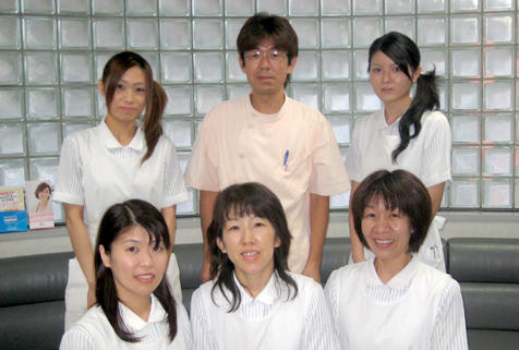 今村歯科クリニックのスタッフたち 四日市 インプラント